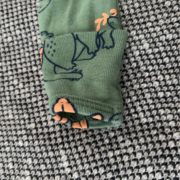 Carters Infant Boys 3 Piece Pajama Ensemble Size NB - Picture 10 of 16